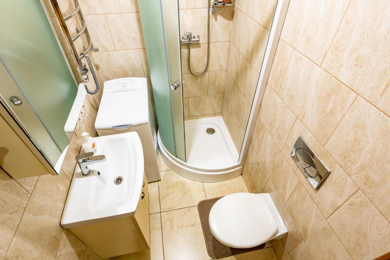 13 Franka Apartment 1 リヴィウ エクステリア 写真