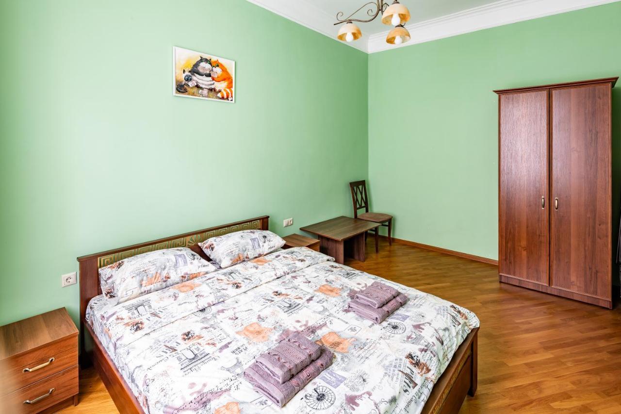 13 Franka Apartment 1 リヴィウ エクステリア 写真