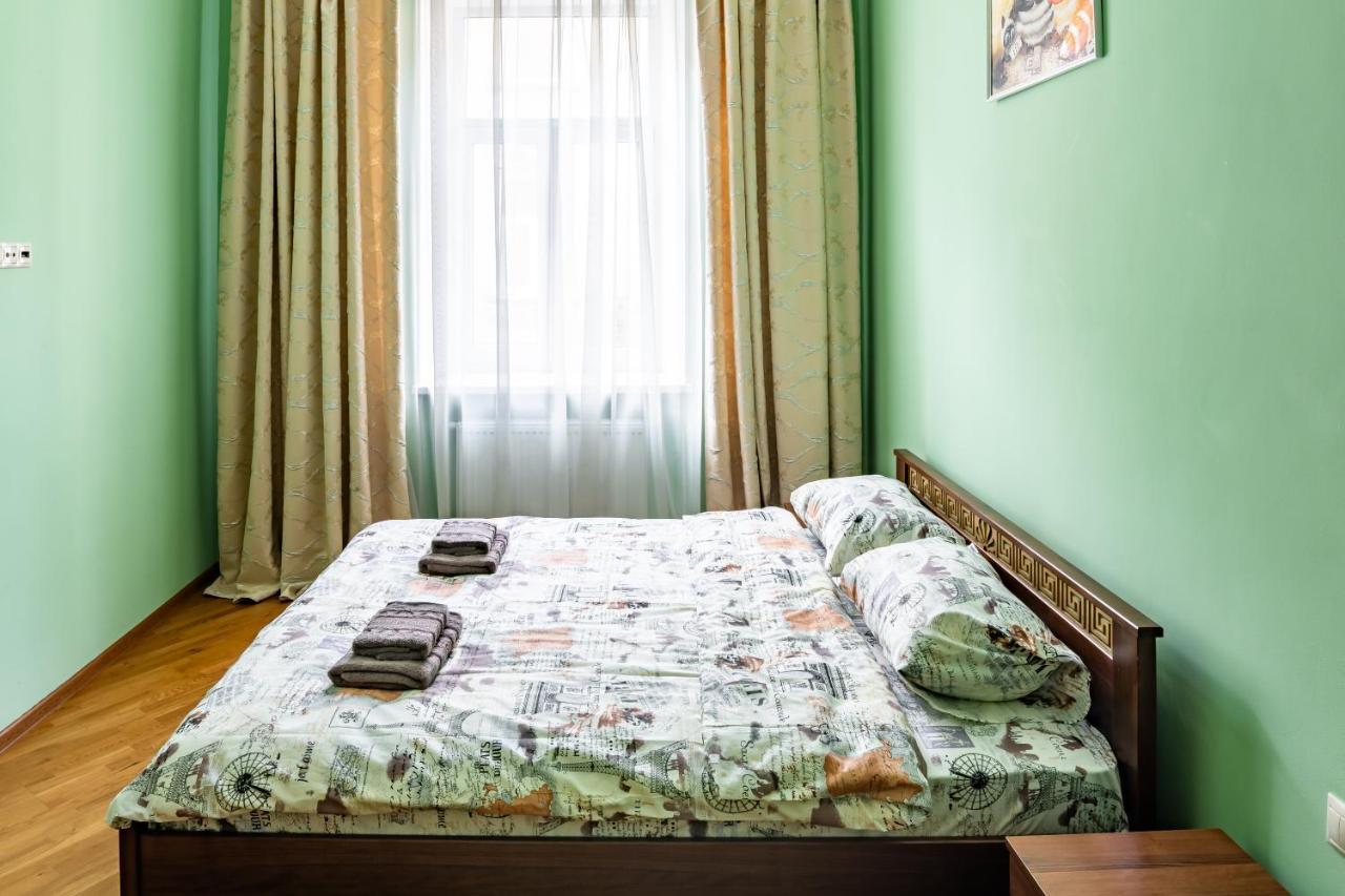 13 Franka Apartment 1 リヴィウ エクステリア 写真